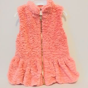 Little Lass Hot Pink Faux Fur Lined Gold Tone Zip  Dress Vest sz 5